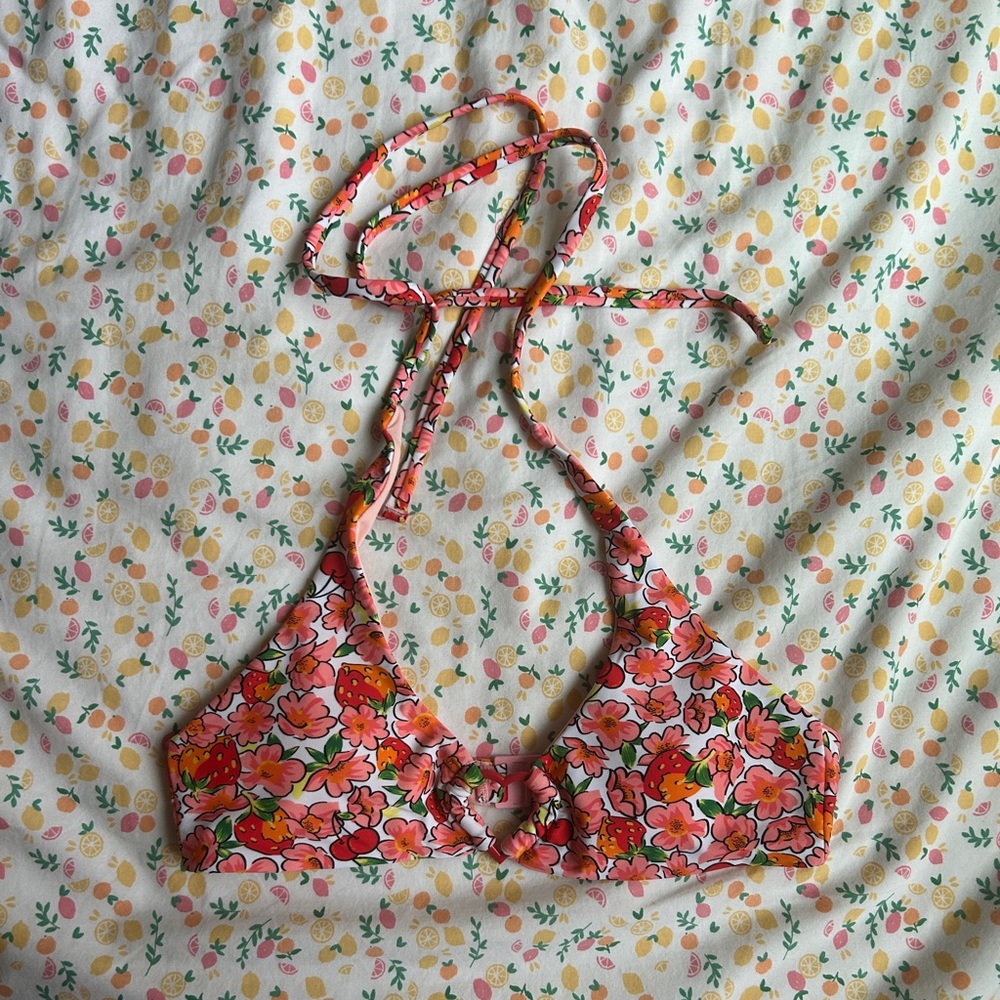 Blackbough Bikini Top